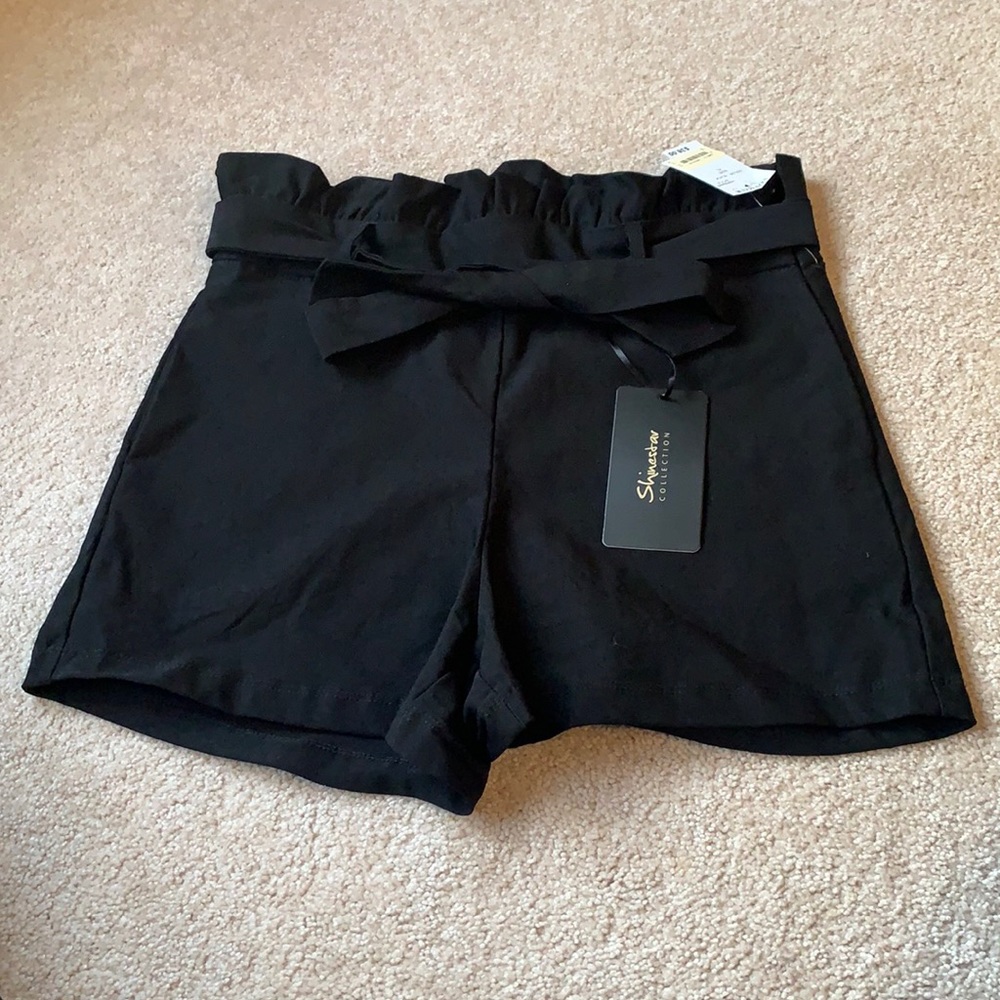 NWT Shinestar Women’s Black Ruffled Shorts